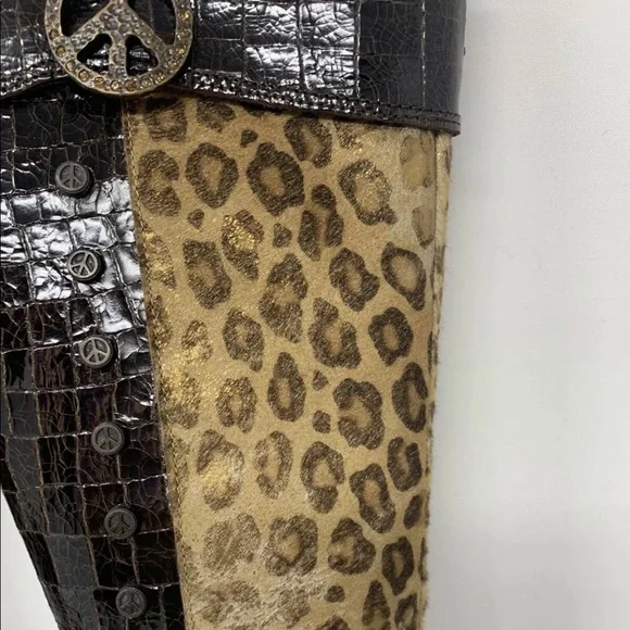 DONALD J PLINER COUTURE Leopard Alligator Boots - Picture 5 of 13